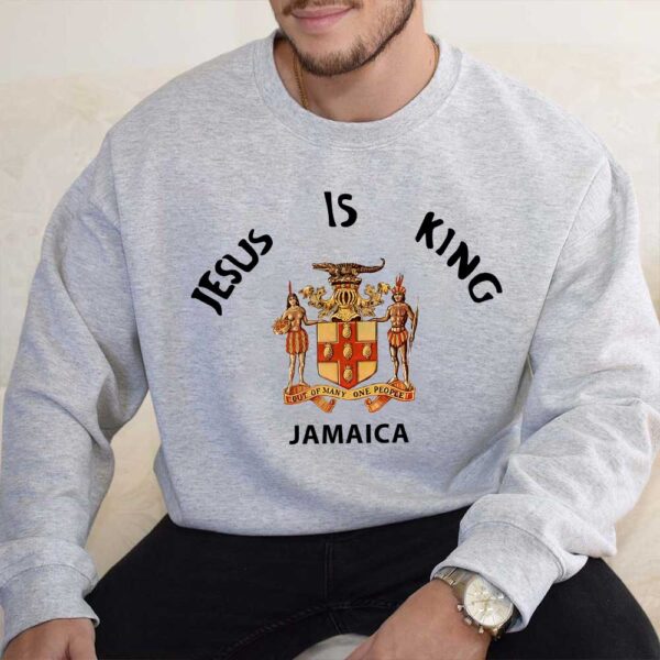 jesus is king chicago sweatshirt