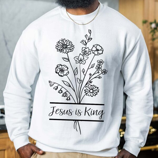 jesus is king sweater